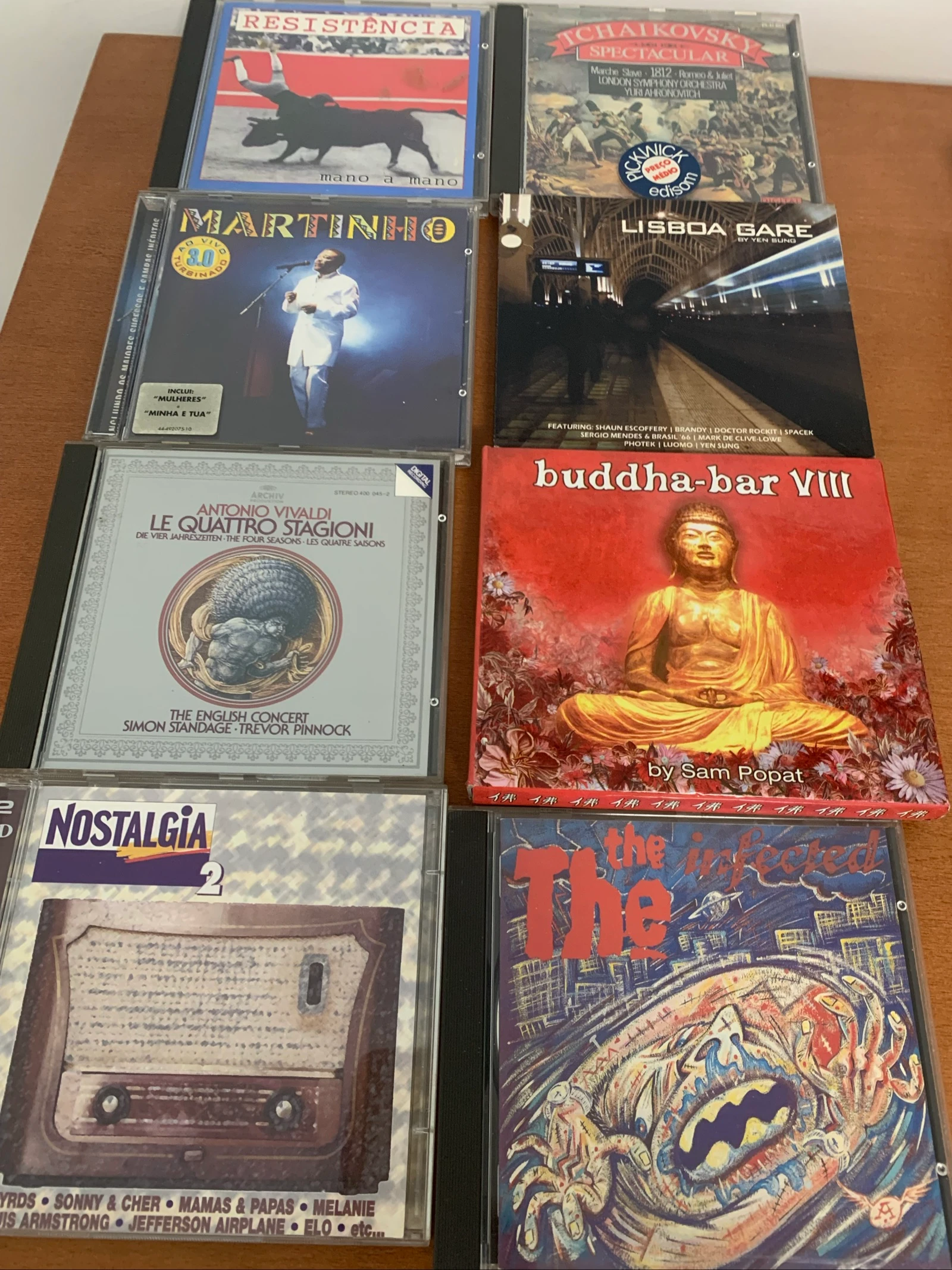 Conjunto de vários cd